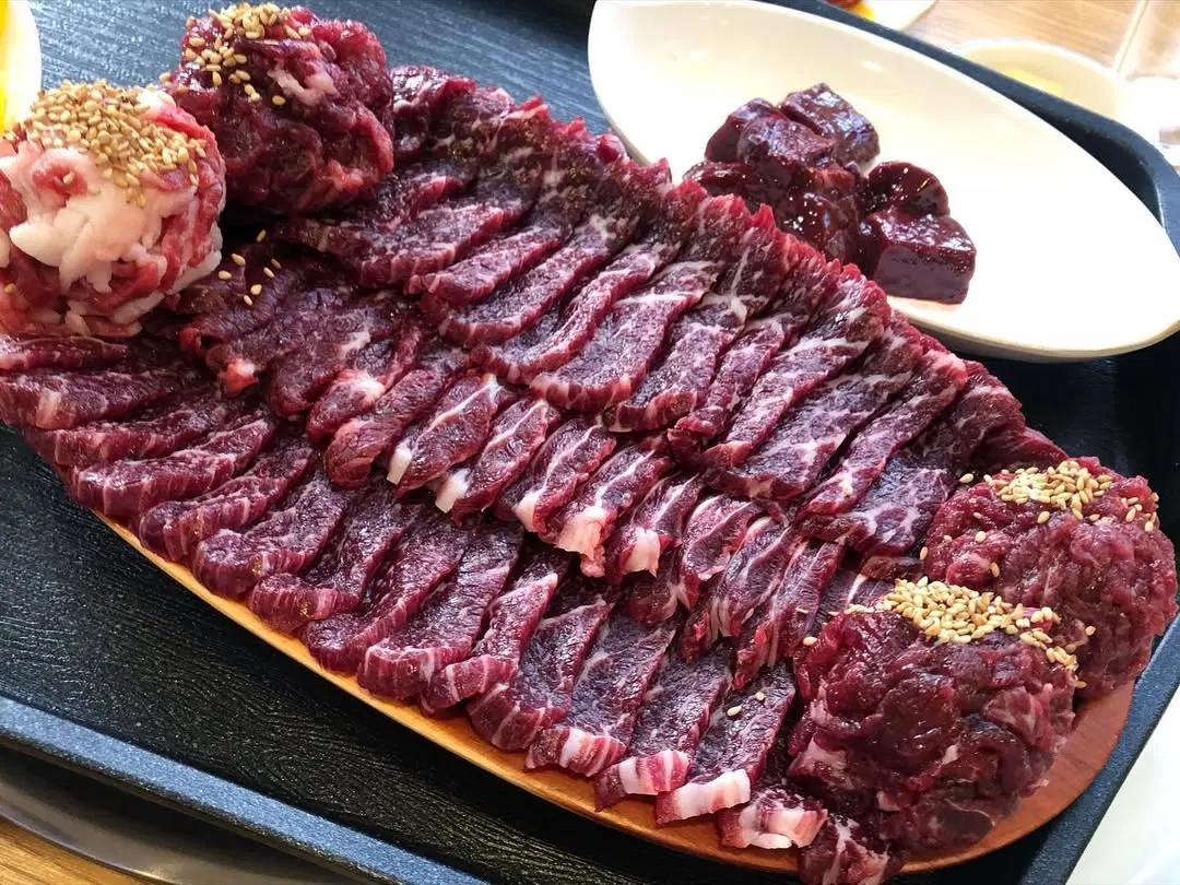 한우촌 , 광주광역시 서구 운천로162번길 10