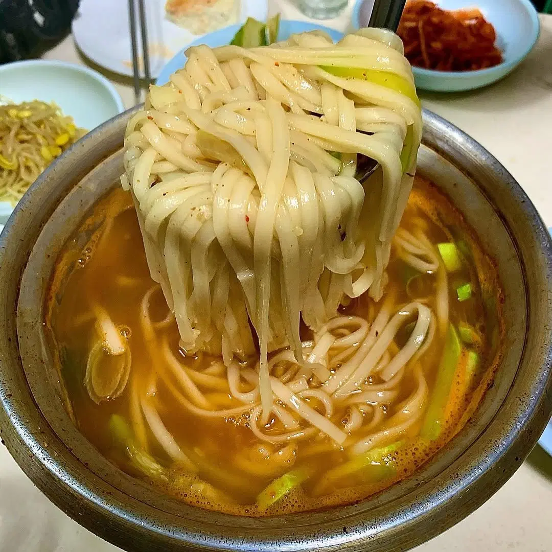 평창이모 , 강원특별자치도 춘천시 서부대성로44번길 5-3