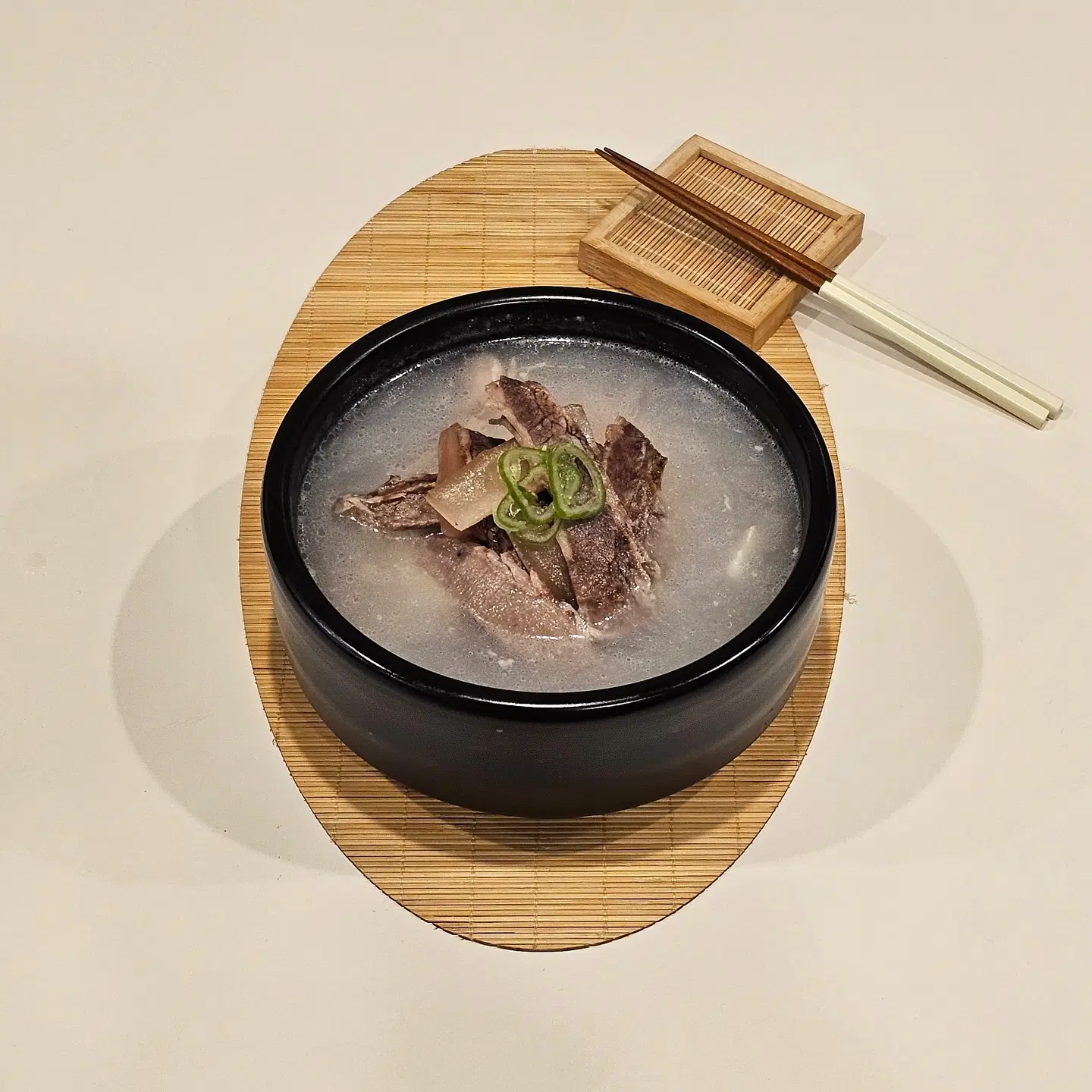 삼남매설렁탕 청담본점 , 서울특별시 강남구 도산대로 431