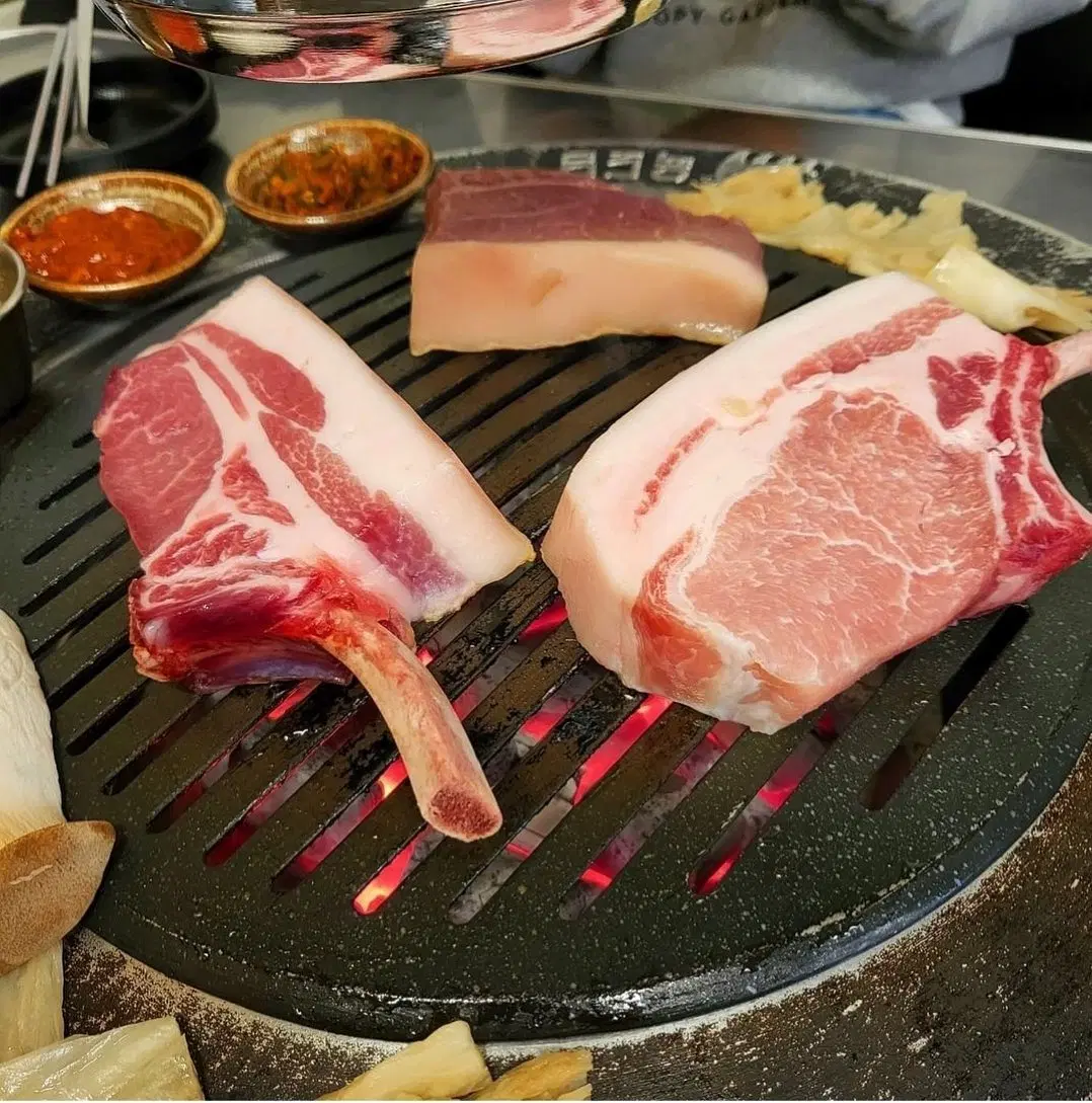 육도담 서귀포점 , 제주특별자치도 서귀포시 천지로 16 