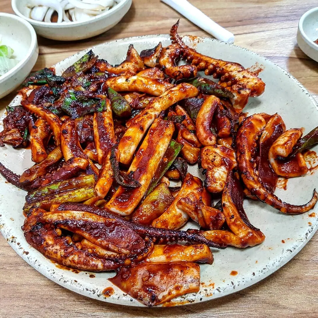 출처 : 경주단골식당 인스타그램 검색 결과