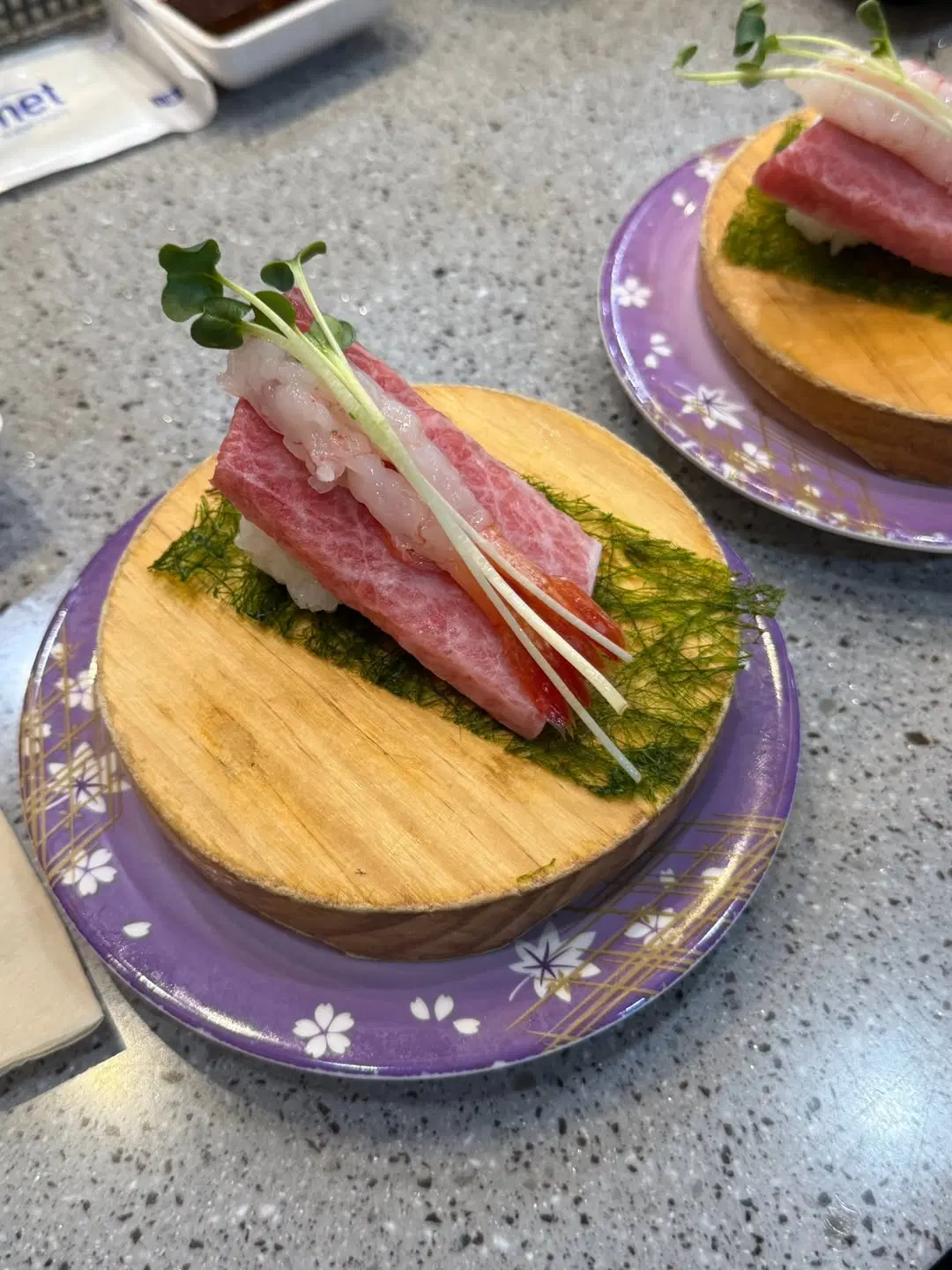 출처 : 가가스시본점 인스타그램 검색 결과