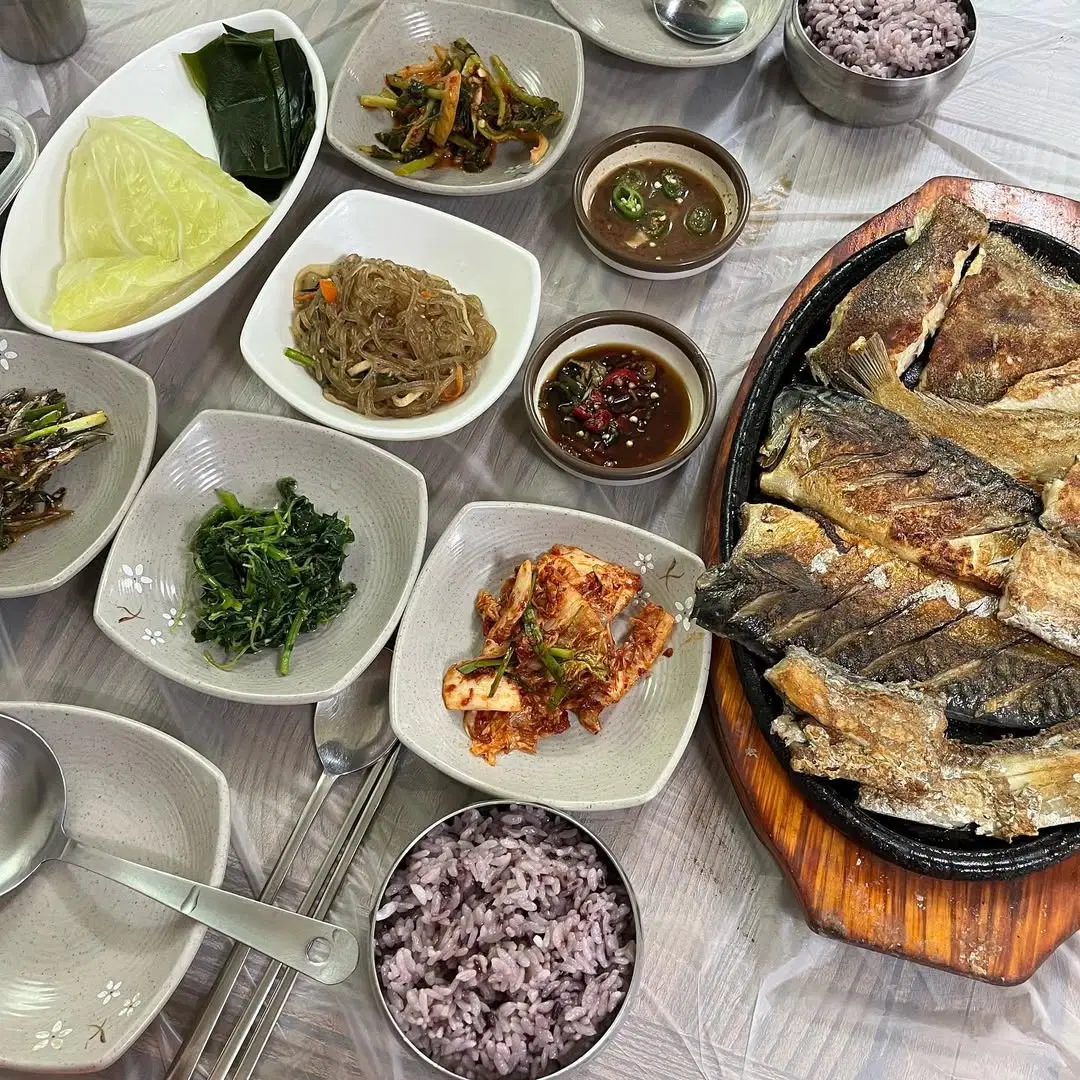 어전수산 , 경상남도 창원시 마산합포구 어시장7길 54 