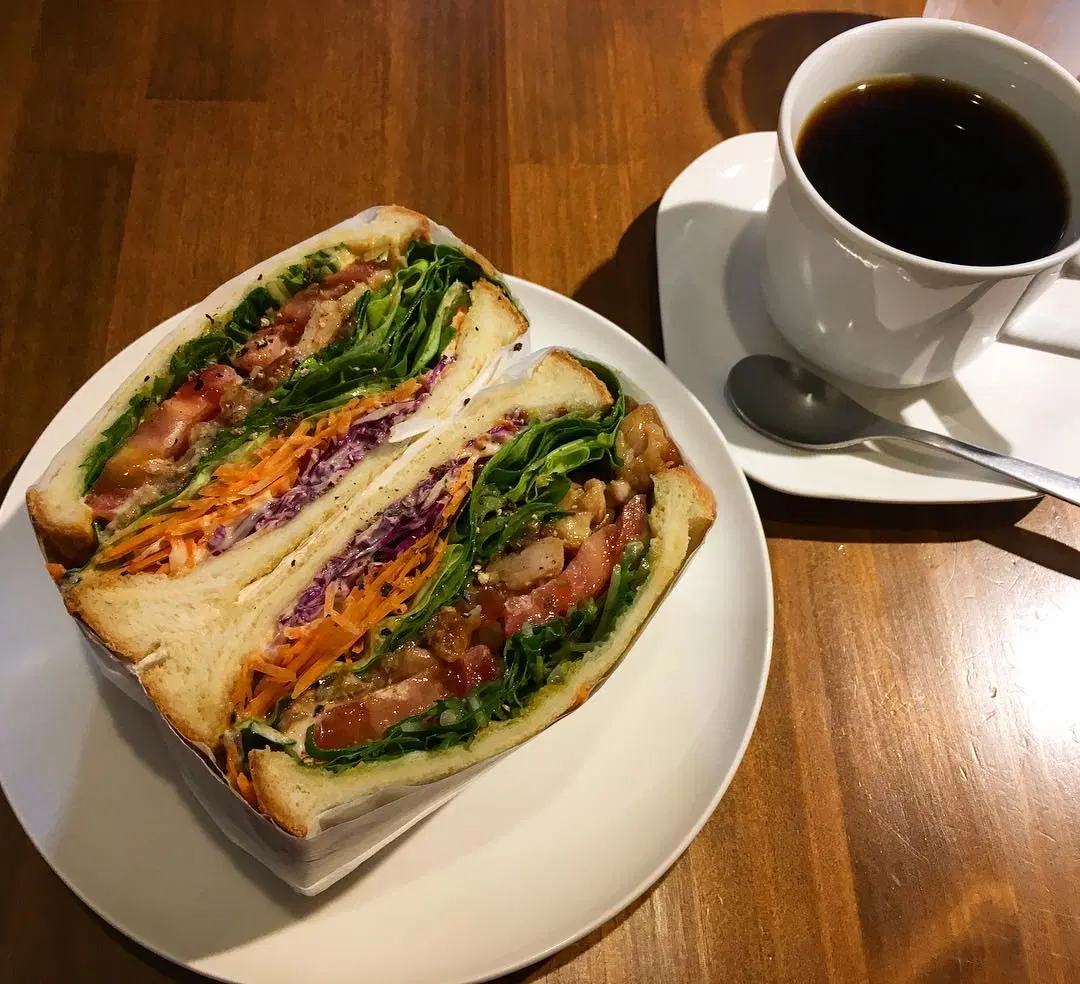 카페 포켓(Cafe pocket) , 2-2 Ajiharacho, Tennoji Ward, Osaka, 543-0023 일본