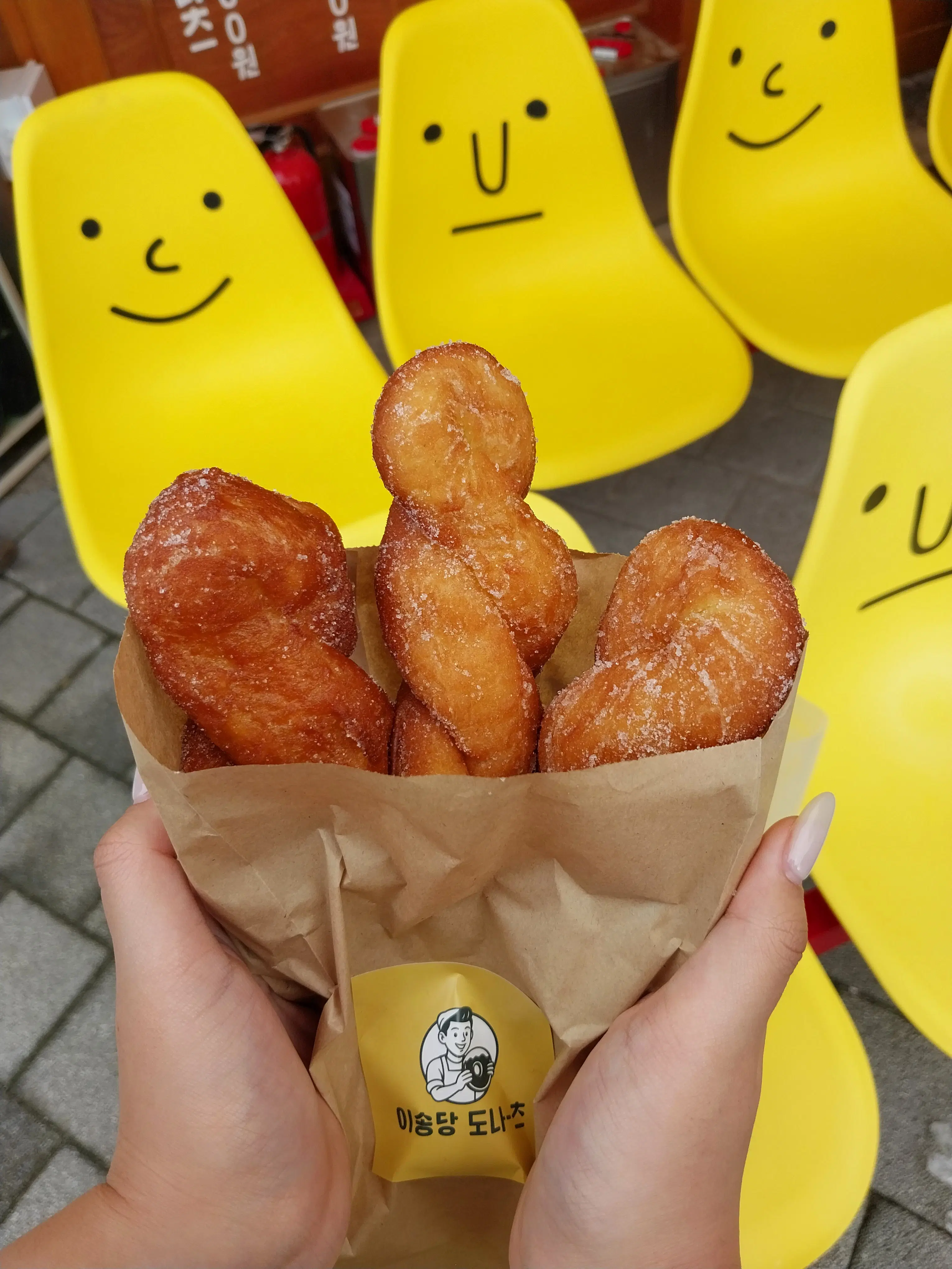 이송당도나츠 청계천점 , 서울특별시 중구 청계천로 184