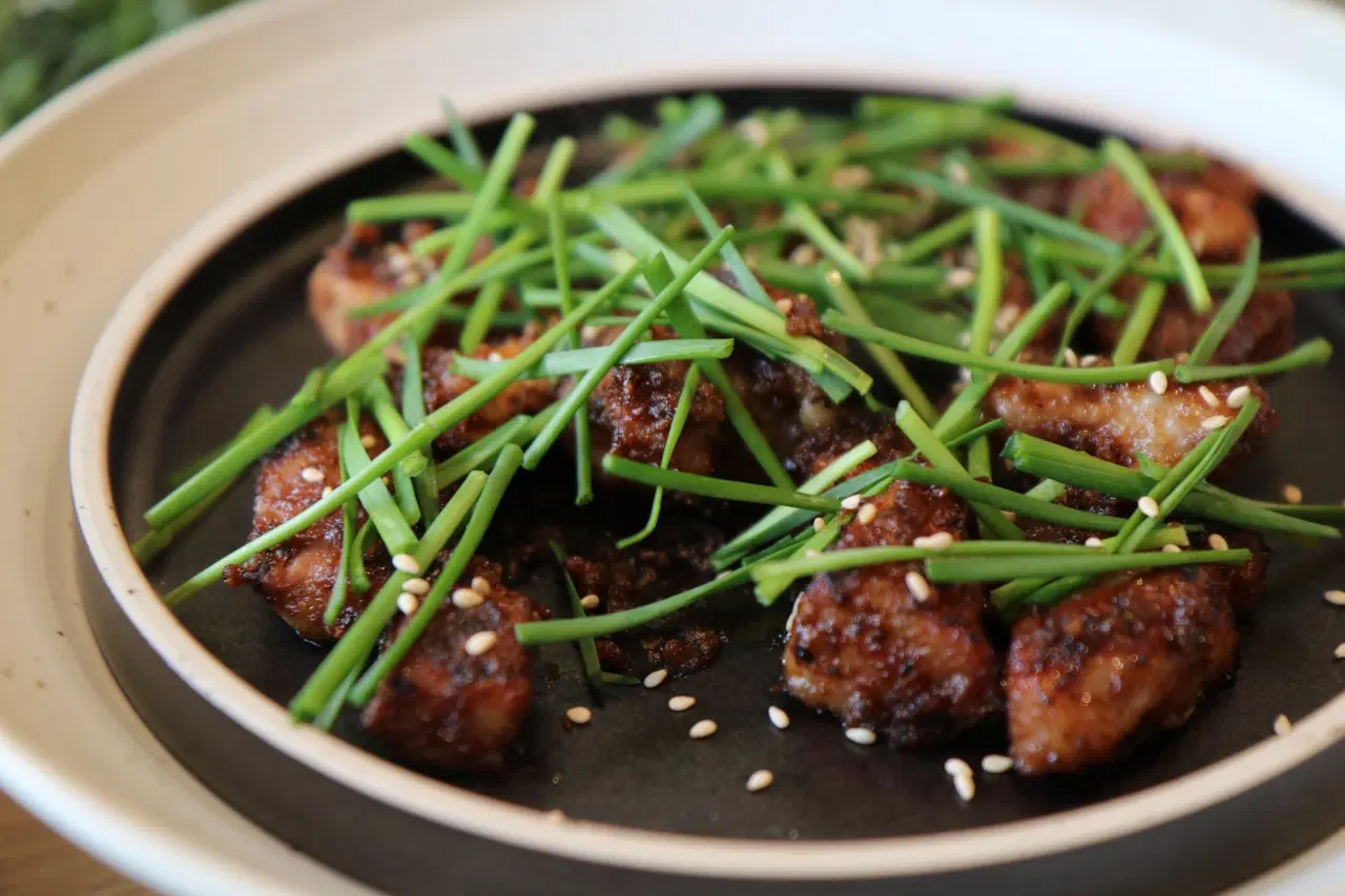 Gongi , 서울특별시 용산구 이태원로45길 4 1,2층