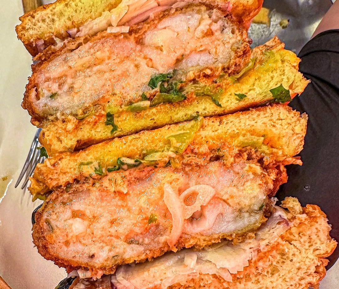 출처 : 보어드앤헝그리 성수 인스타그램 검색 결과