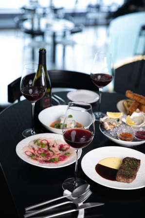 레스토랑 돛 , 서울특별시 영등포구 여의도한강공원길 231