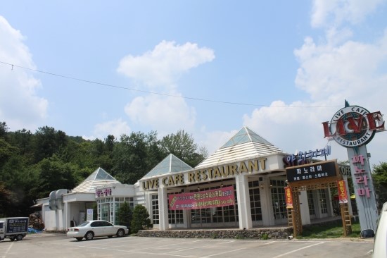 place_img
