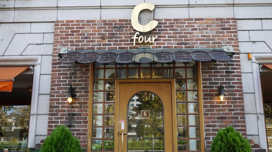 place_img