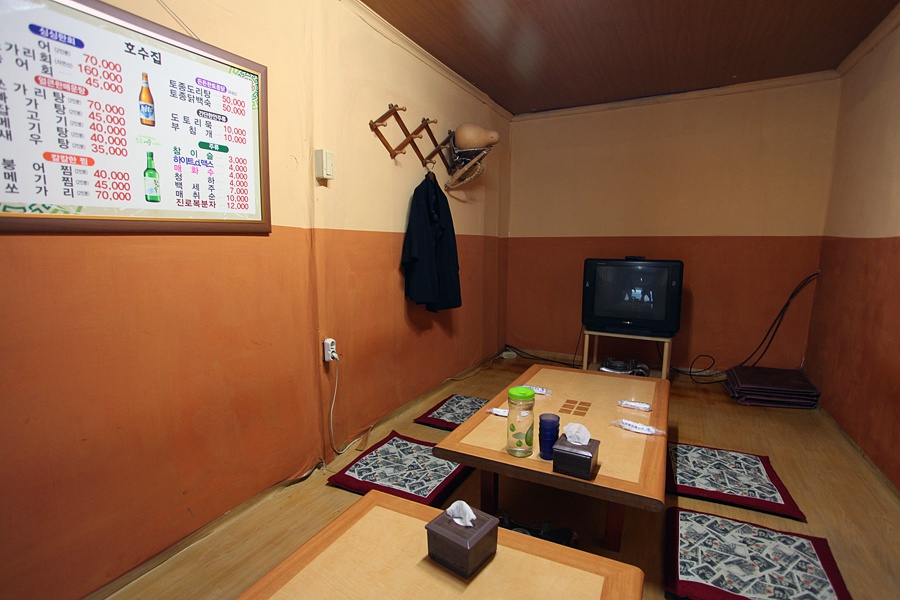 place_img