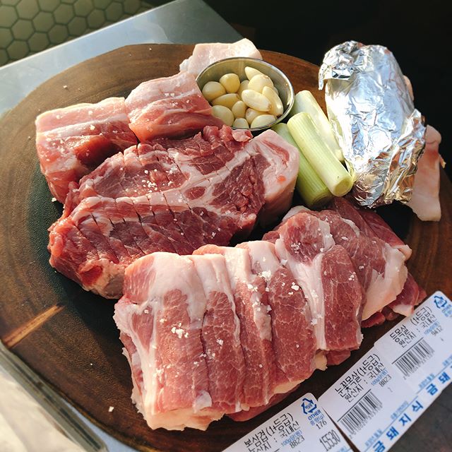 올해의 주인공! 서울 돼지고기 맛집 5곳 | 식신 기해년(己亥年), 풍성하게 즐기는 올해의 주인공! 서울 돼지고기 맛집 BEST 5 | 식신