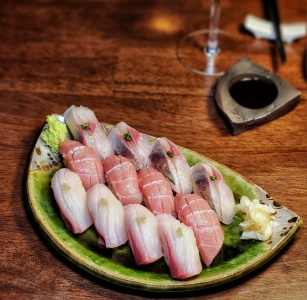 가성비와 맛과 분위기까지 좋은 이자카야 BEST 3 매거진에 대한 사진입니다.
