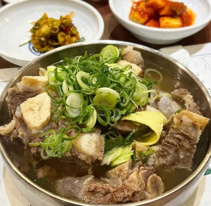 생방송투데이x식신 빅데이터 맛집-갈비탕 매거진에 대한 사진입니다.