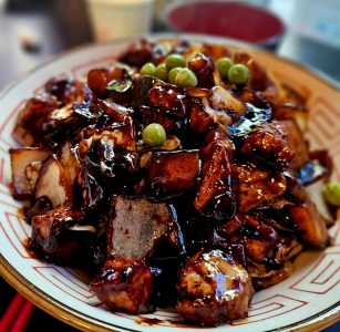 불맛 가득한 줄서는 짜장면 맛집 베스트 5 매거진에 대한 사진입니다.