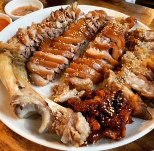 생방송투데이x식신 빅데이터 맛집-족발 매거진에 대한 사진입니다.
