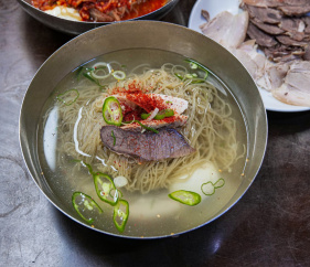 매거진 이미지