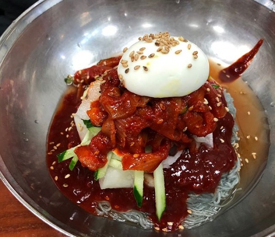 매거진 이미지