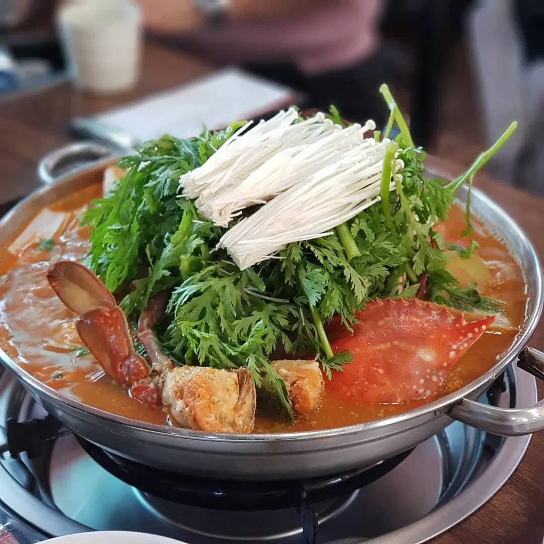 충남서산집 – 30년 꽃게탕의 전설