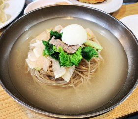 매거진 이미지
