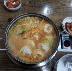 황해도 김치만두전골|부천시맛집, 고기맛집, 식신 대한민국 No.1 맛집검색,맛집추천