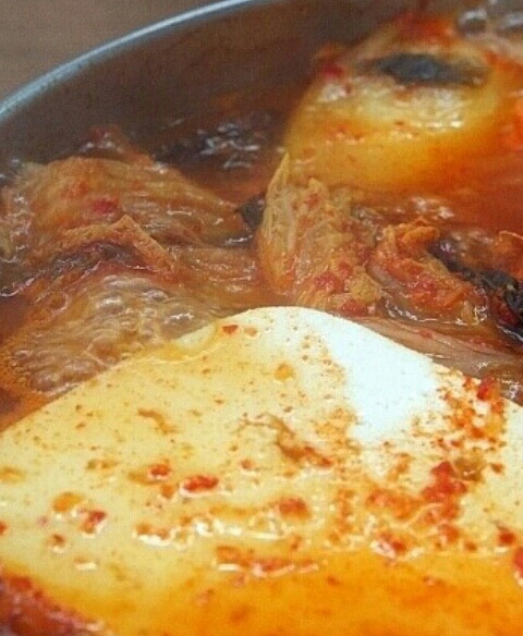 옛맛김치전골 매장 방문 후 남겨주신 고객 리뷰 사진입니다.