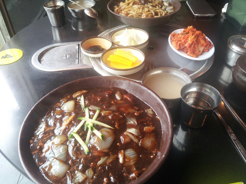 오모가리김치찌개 매장 방문 후 남겨주신 고객 리뷰 사진입니다.