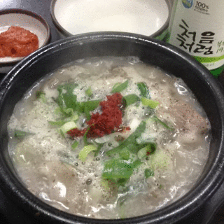 한국 순대국 매장 방문 후 남겨주신 고객 리뷰 사진입니다.
