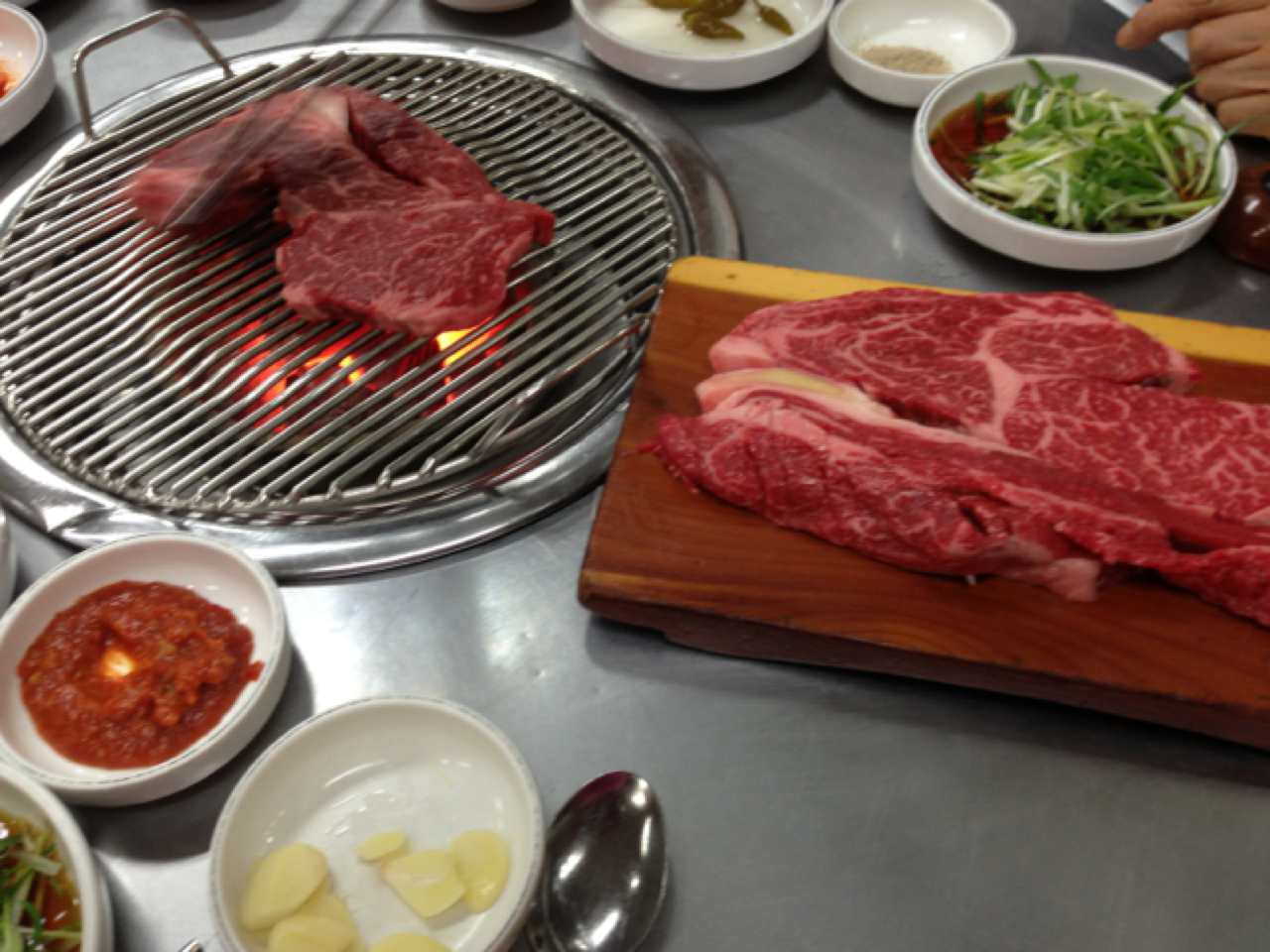 육영토종한우 매장 방문 후 남겨주신 고객 리뷰 사진입니다.