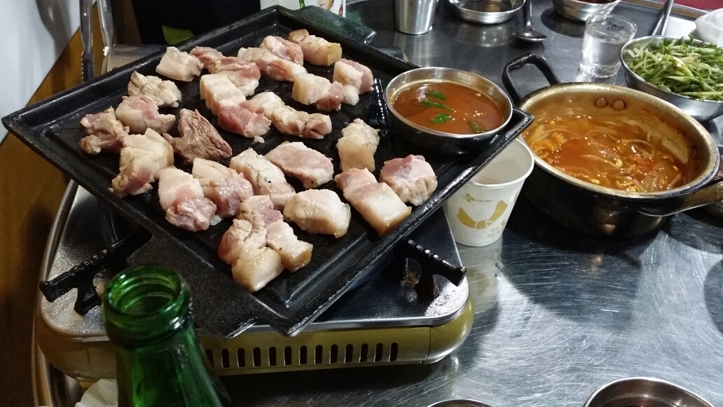 제주연탄고기 매장 방문 후 남겨주신 고객 리뷰 사진입니다.