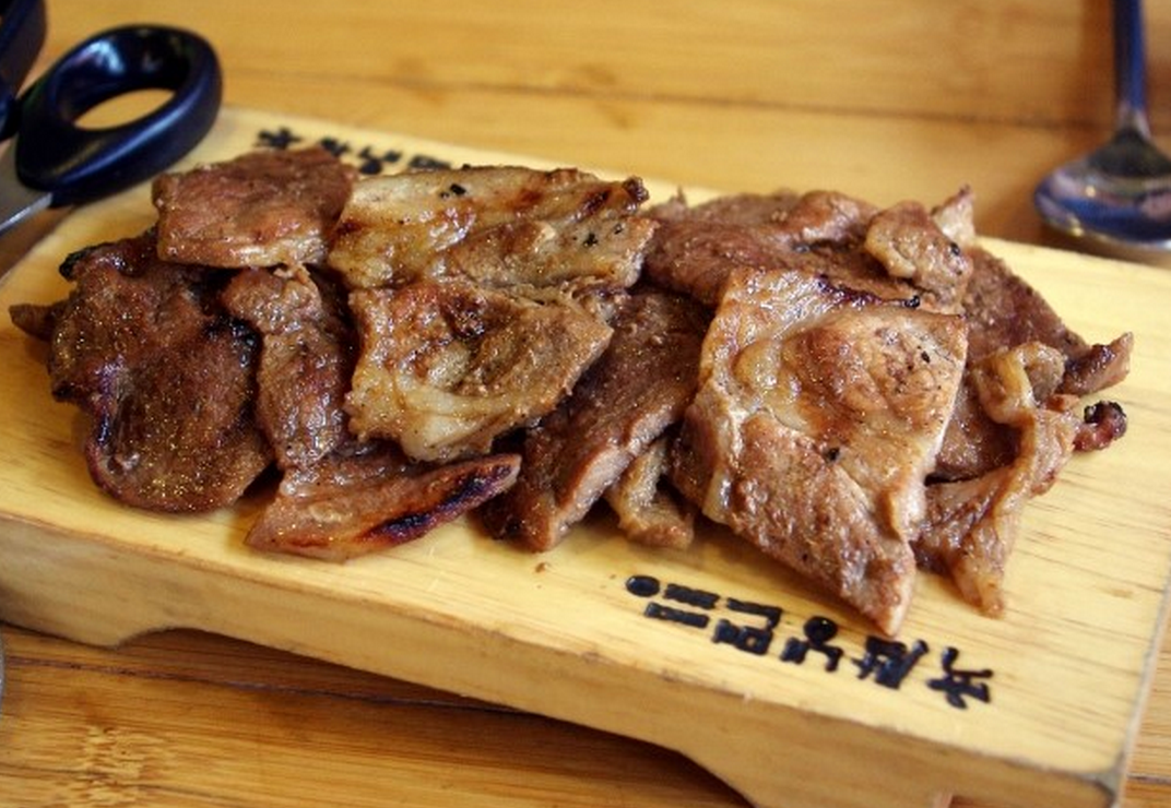 육쌈냉면 중앙대점 매장 방문 후 남겨주신 고객 리뷰 사진입니다.