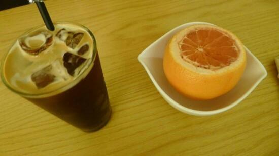 카페포르 매장 방문 후 남겨주신 고객 리뷰 사진입니다.