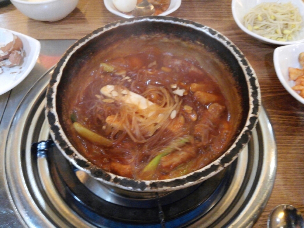 매운날 매운갈비찜 매장 방문 후 남겨주신 고객 리뷰 사진입니다.