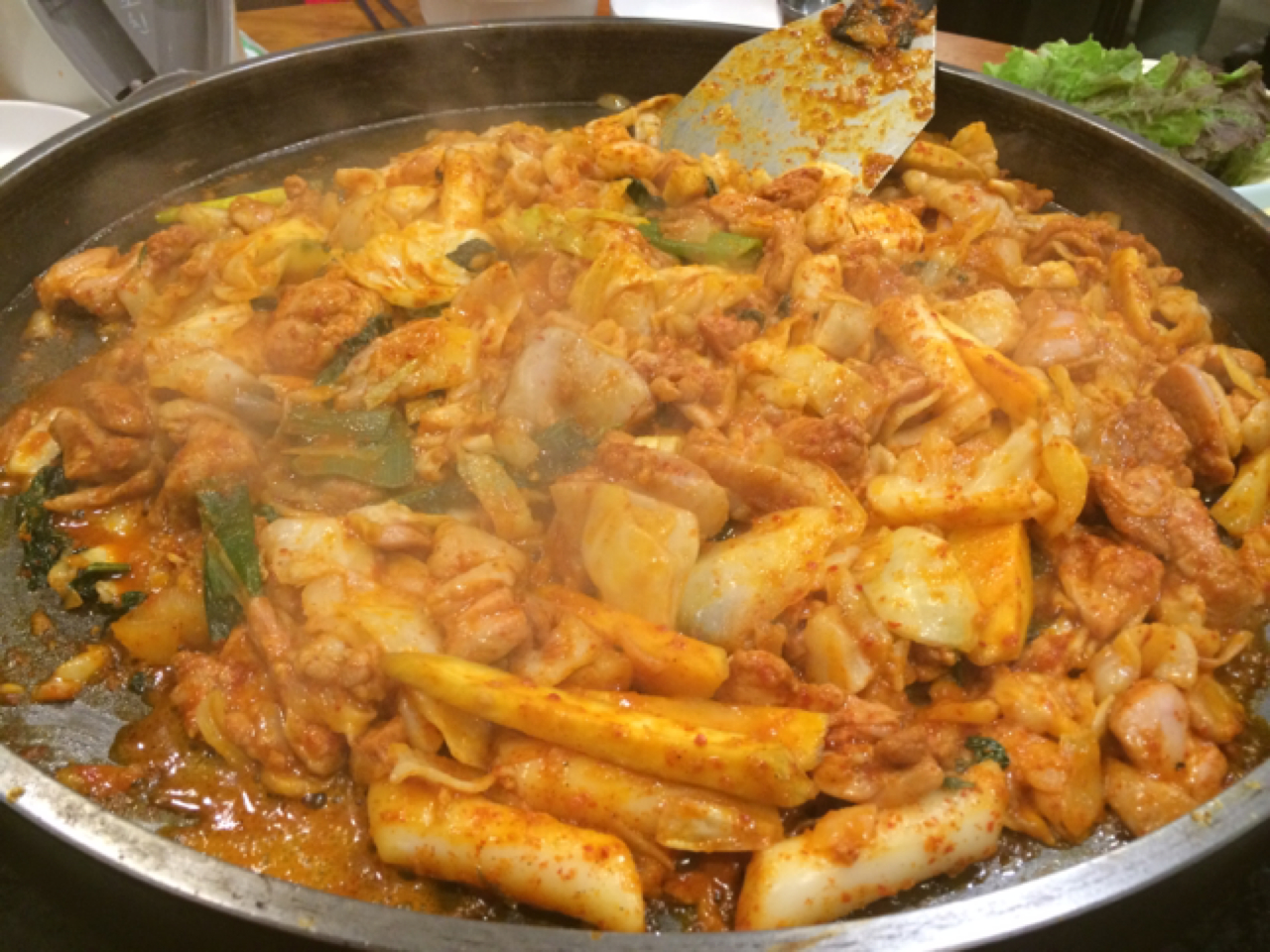 우미닭갈비 매장 방문 후 남겨주신 고객 리뷰 사진입니다.
