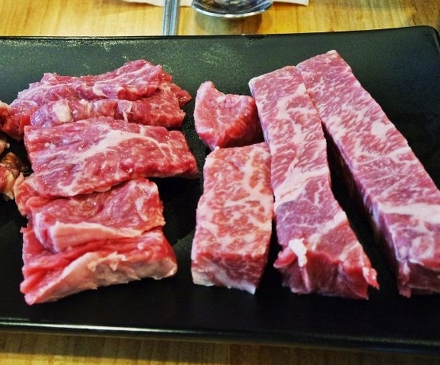 고깃집딸 매장 방문 후 남겨주신 고객 리뷰 사진입니다.