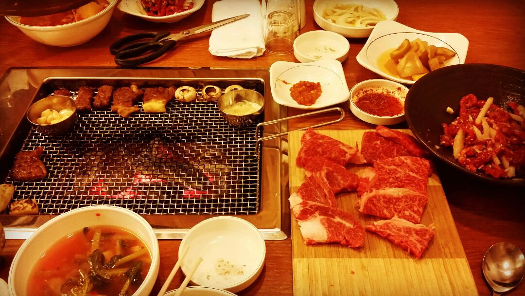 영남식육식당 매장 방문 후 남겨주신 고객 리뷰 사진입니다.