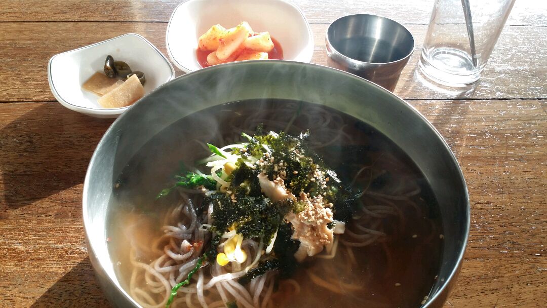 거창 까막국수 (수영점)  매장 방문 후 남겨주신 고객 리뷰 사진입니다.