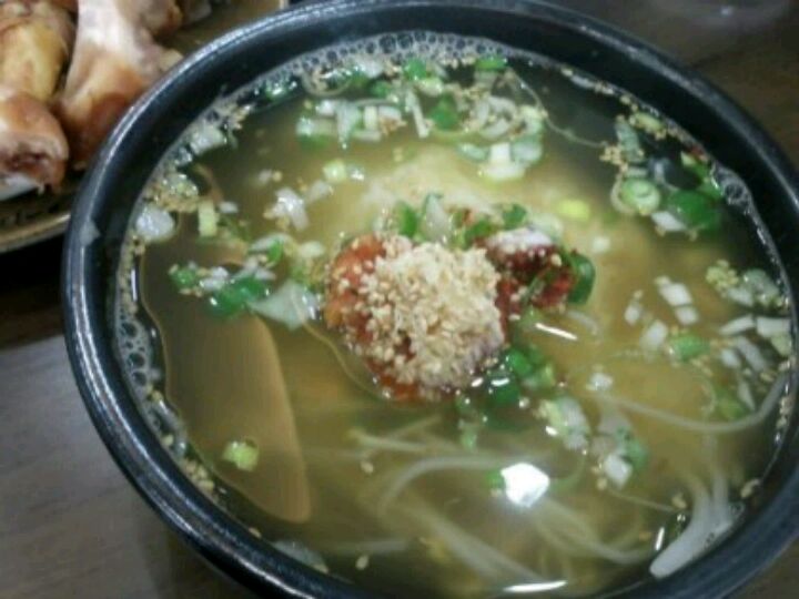 경주콩나물국밥 매장 방문 후 남겨주신 고객 리뷰 사진입니다.