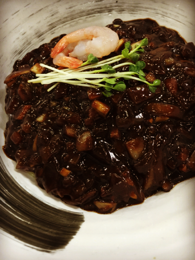 동천홍 매장 방문 후 남겨주신 고객 리뷰 사진입니다.