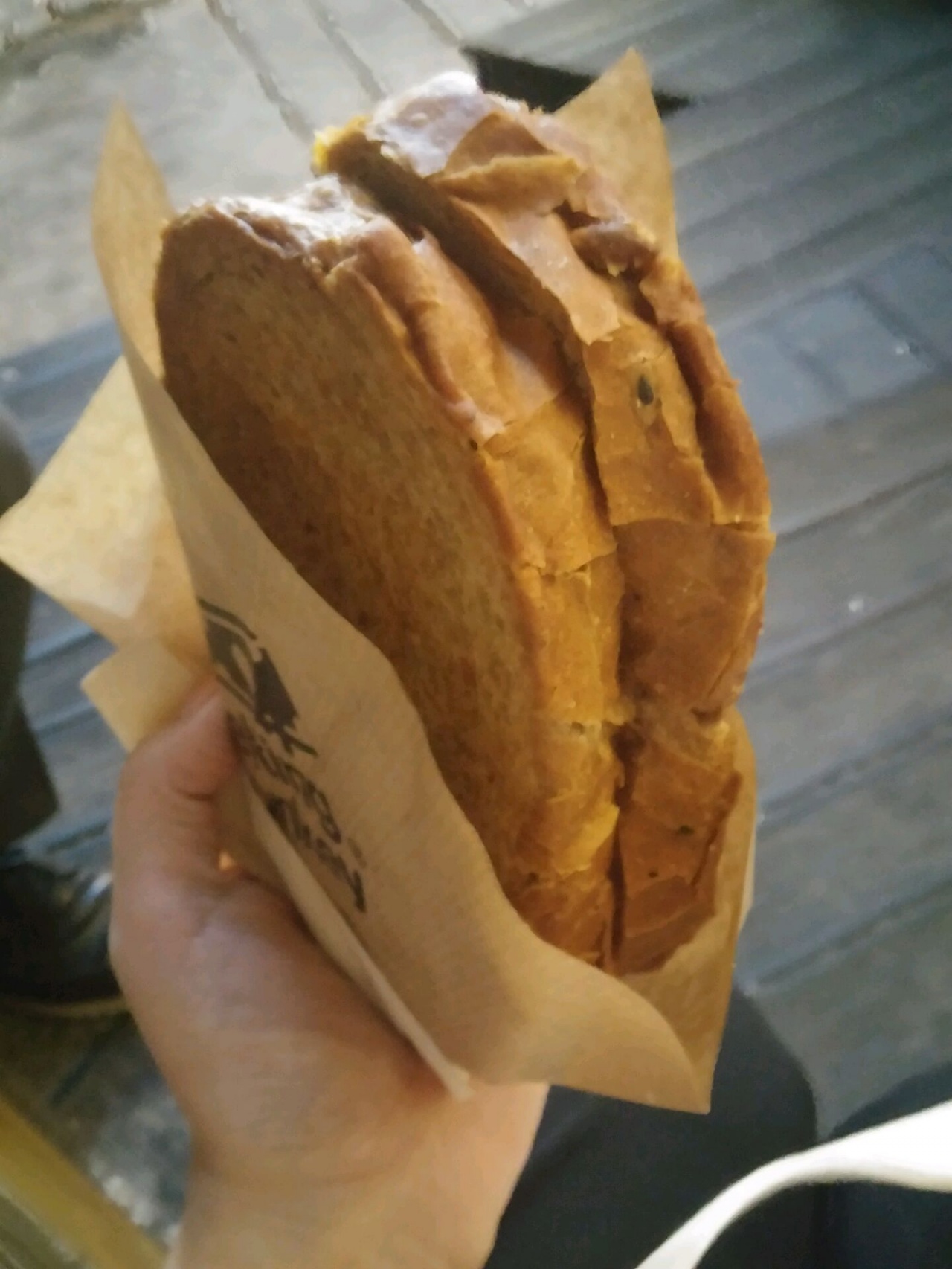 멜팅몽키 매장 방문 후 남겨주신 고객 리뷰 사진입니다.