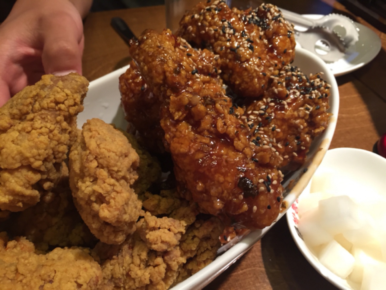 쌀통닭 매장 방문 후 남겨주신 고객 리뷰 사진입니다.