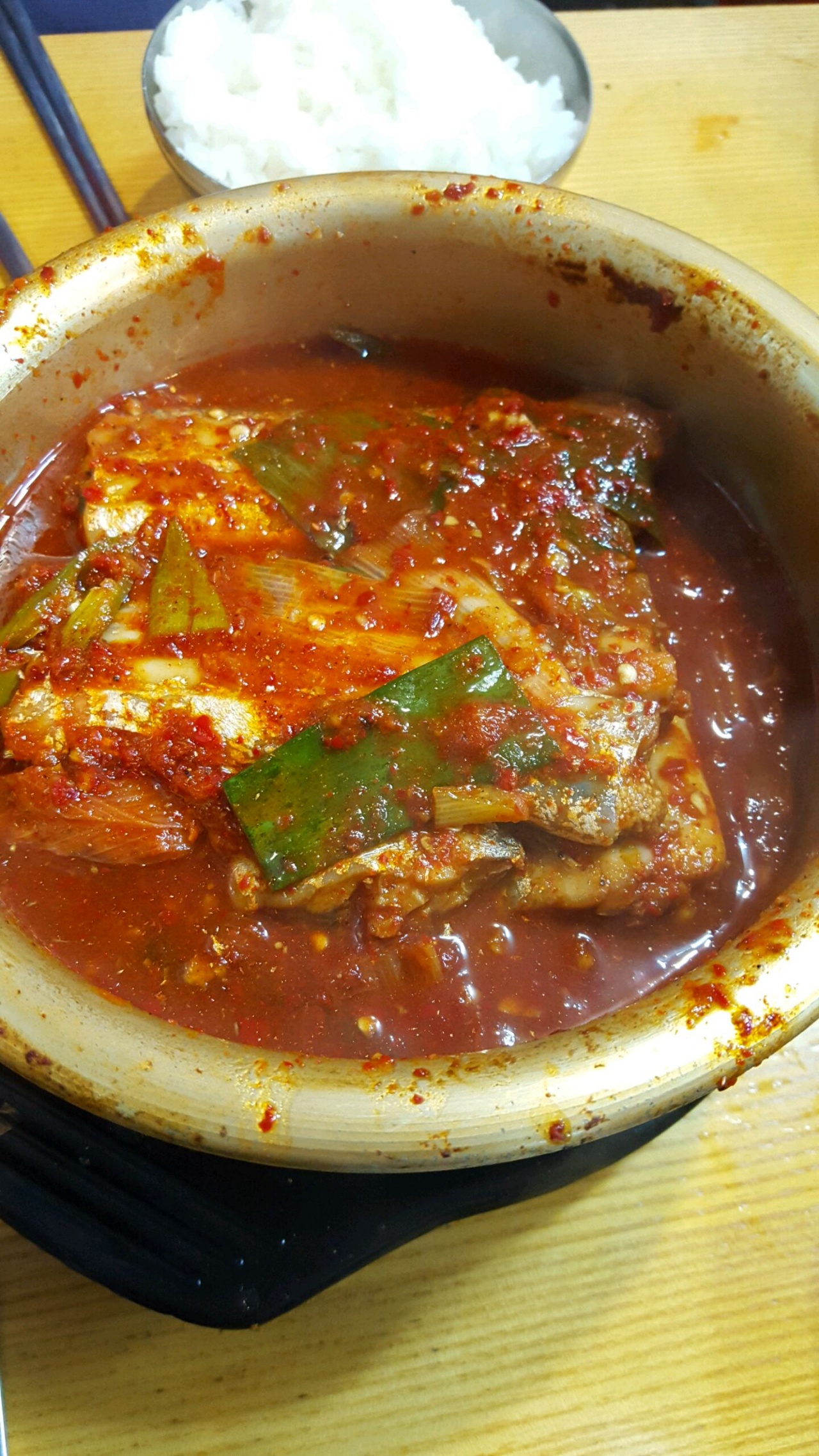 중앙갈치식당 매장 방문 후 남겨주신 고객 리뷰 사진입니다.