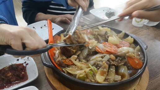 삼일식육식당 매장 방문 후 남겨주신 고객 리뷰 사진입니다.