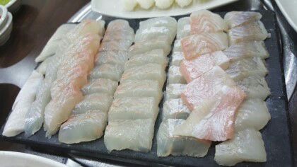 두툼 매장 방문 후 남겨주신 고객 리뷰 사진입니다.