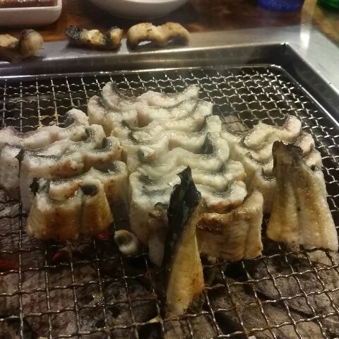 장어가 매장 방문 후 남겨주신 고객 리뷰 사진입니다.