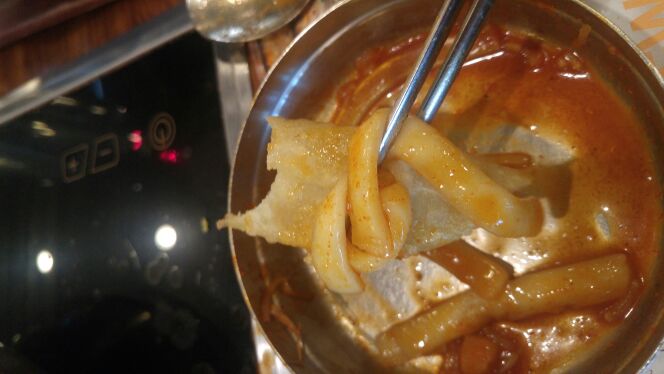 두끼떡볶이 고대점 매장 방문 후 남겨주신 고객 리뷰 사진입니다.