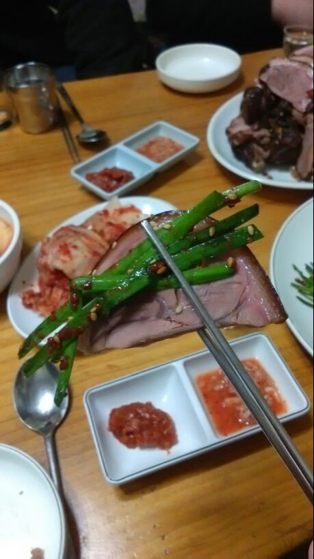 좋구먼할매족발 매장 방문 후 남겨주신 고객 리뷰 사진입니다.