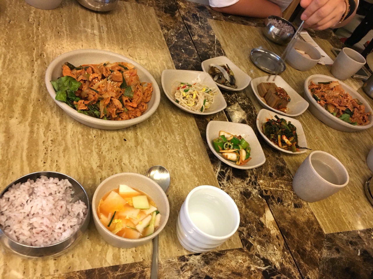 배꼽시계 매장 방문 후 남겨주신 고객 리뷰 사진입니다.