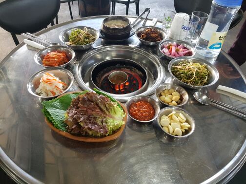 흑돈향 매장 방문 후 남겨주신 고객 리뷰 사진입니다.