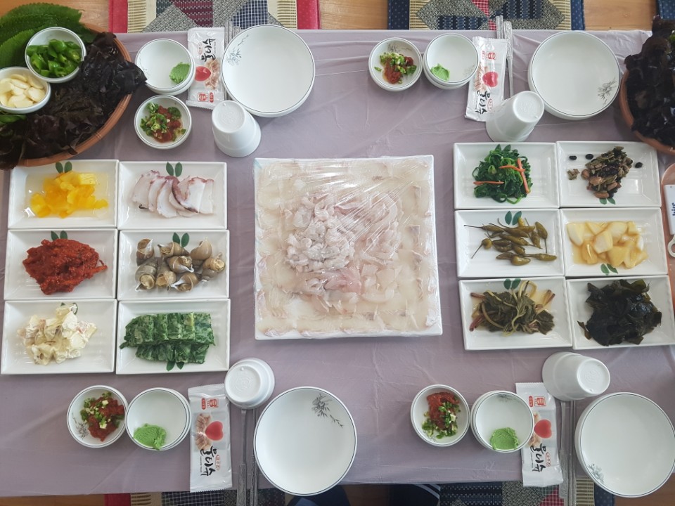 동해회대게 매장 방문 후 남겨주신 고객 리뷰 사진입니다.